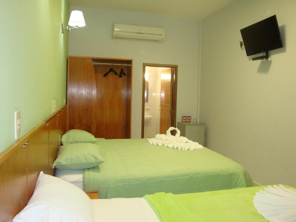 Terwindt Hotel Encarnacion Room photo